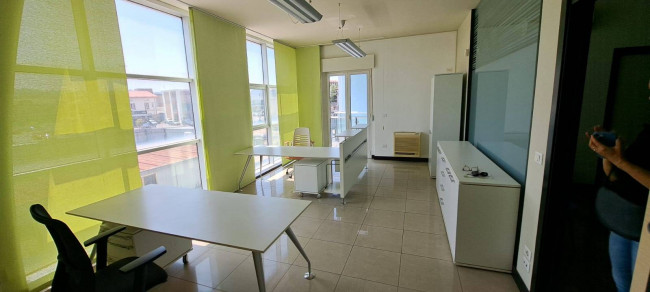 Ufficio/studio in affitto a Città Sant'Angelo