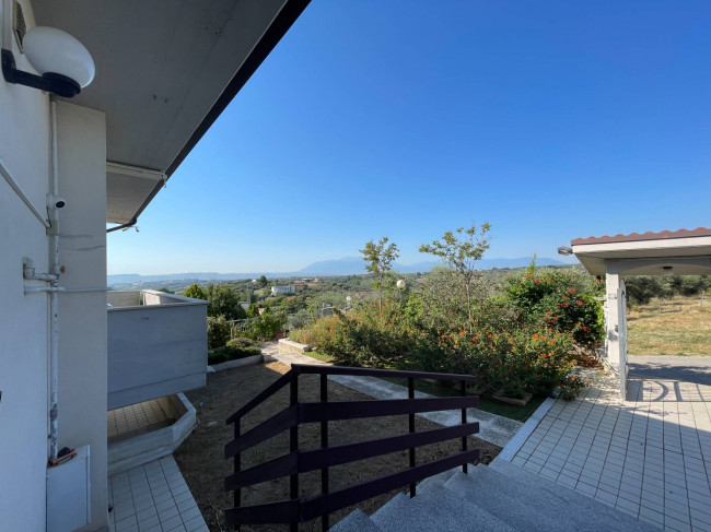 Villa Singola in vendita a Moscufo