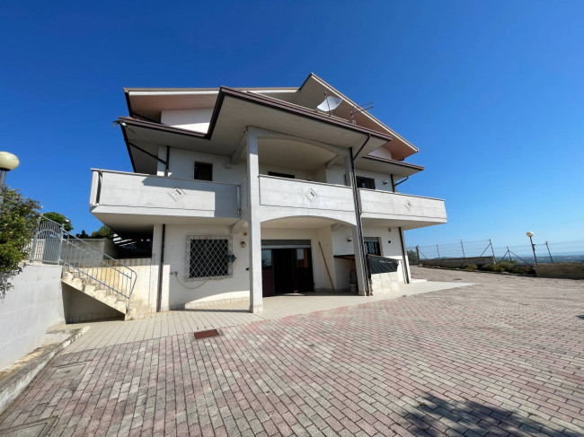 Villa Singola in vendita a Moscufo