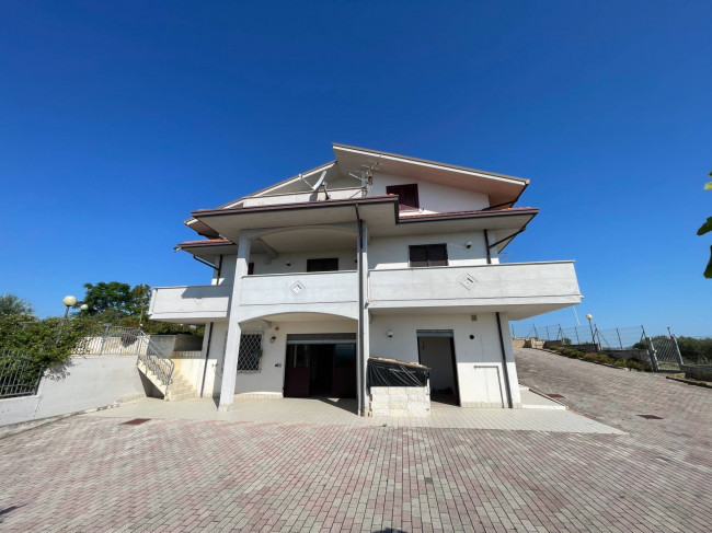 Villa Singola in vendita a Moscufo