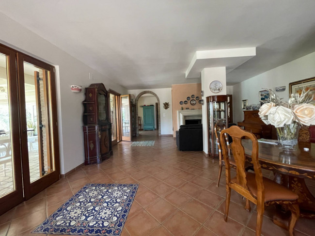 Villa Singola in vendita a Loreto Aprutino