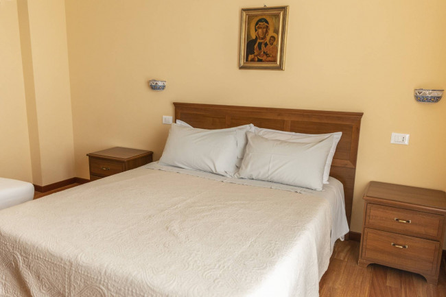 Villa Singola in vendita a Loreto Aprutino