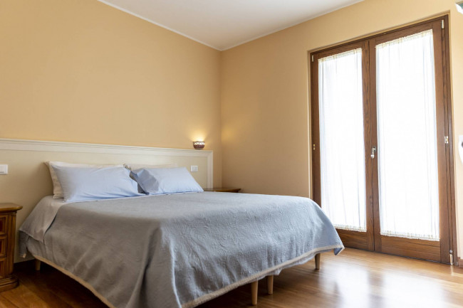 Villa Singola in vendita a Loreto Aprutino