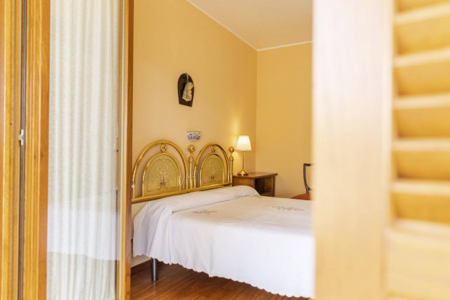 Villa Singola in vendita a Loreto Aprutino