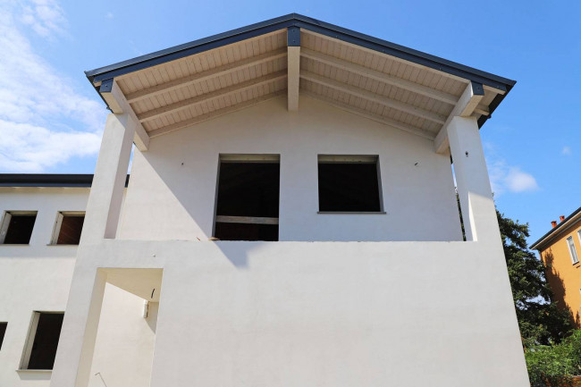 Porzione di villa  in <br/> vendita a Parma