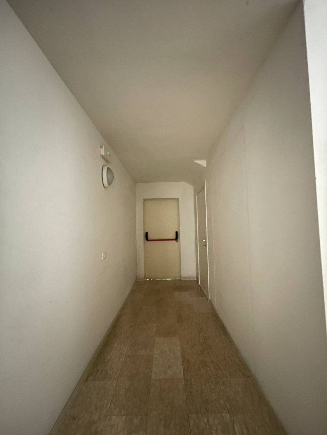 Capannone industriale in vendita a San Giovanni Teatino