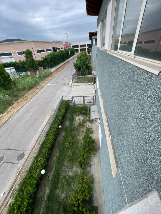 Capannone industriale in vendita a San Giovanni Teatino