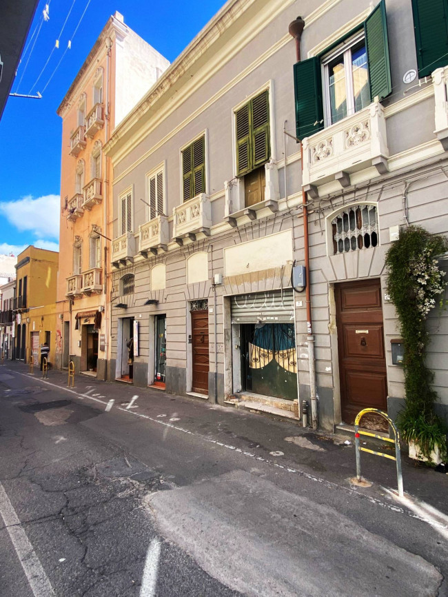 Complesso commerciale  in <br/> vendita a Cagliari