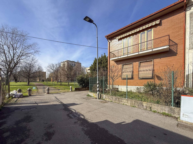   in <br/> sale a Milano