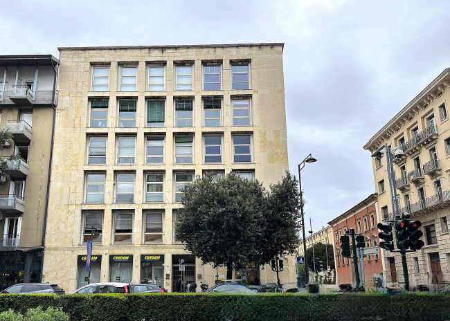 Ufficio/studio  in <br/> affitto a Verona