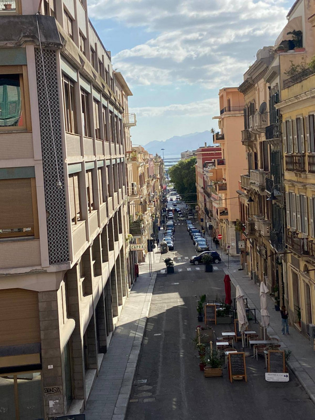   in <br/> rent a Cagliari