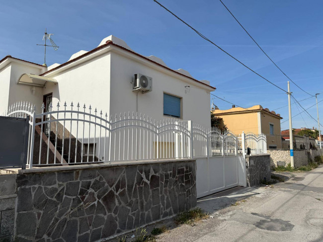   in <br/> rent a Castel Volturno