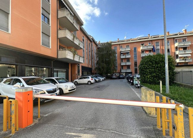 Box - Garage  in <br/> vendita a Verona