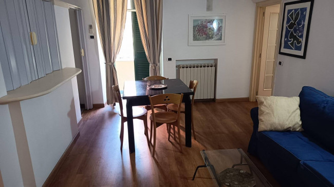 Appartamento  in <br/> affitto a Napoli
