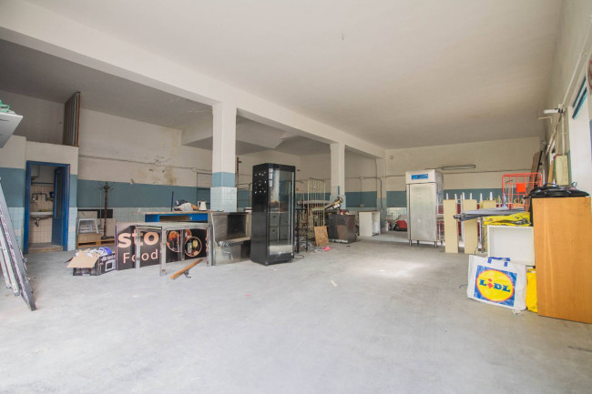 Deposito/Magazzino  in <br/> affitto a Verona