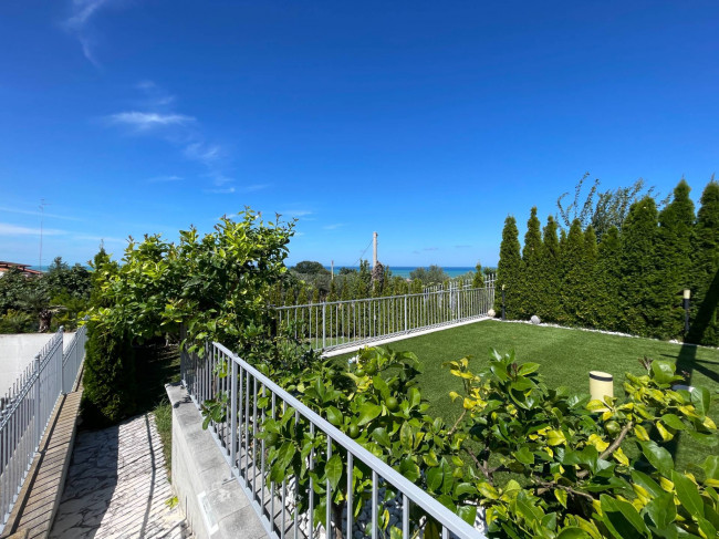 Villa Singola in vendita a Montesilvano