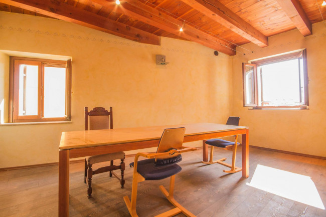 Ufficio/studio  in <br/> affitto a Povegliano Veronese