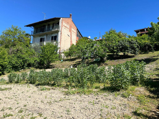 Villa in vendita a Lauriano