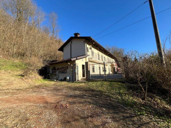 Villa in vendita a Castagneto Po