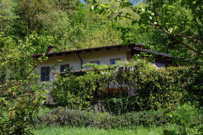 Villa in vendita a Castagneto Po