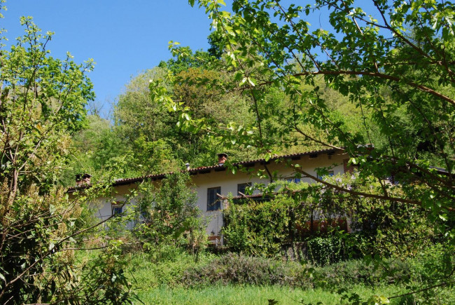 Villa in vendita a Castagneto Po