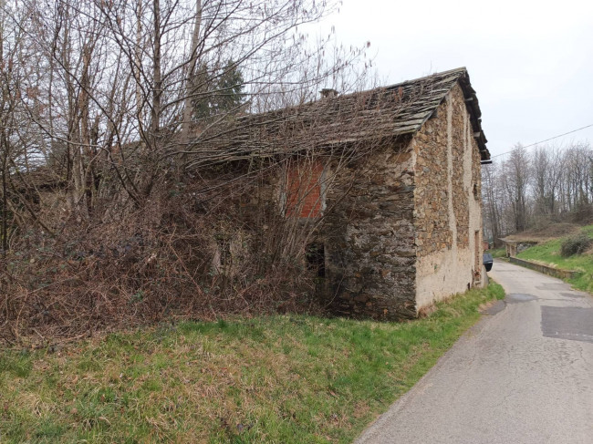 Rustico in vendita a Borgiallo