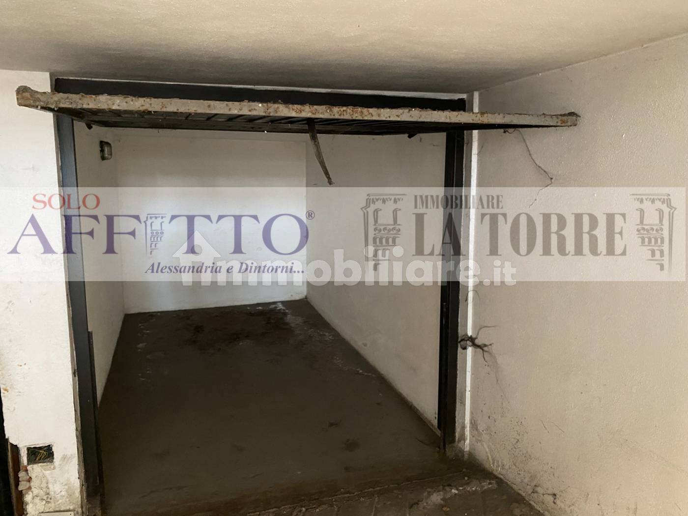 Garage/Box/Posto auto in vendita a Alessandria (AL)