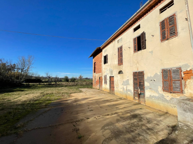 Casa indipendente in vendita a San Salvatore Monferrato (AL)