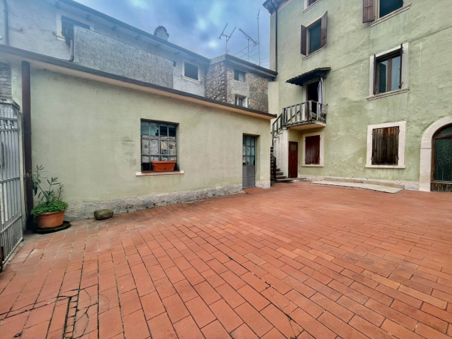 Casa singola in vendita a Valeggio sul Mincio