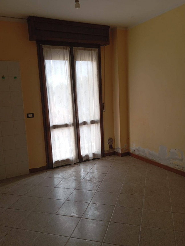 INTERA PALAZZINA in vendita a Curtatone