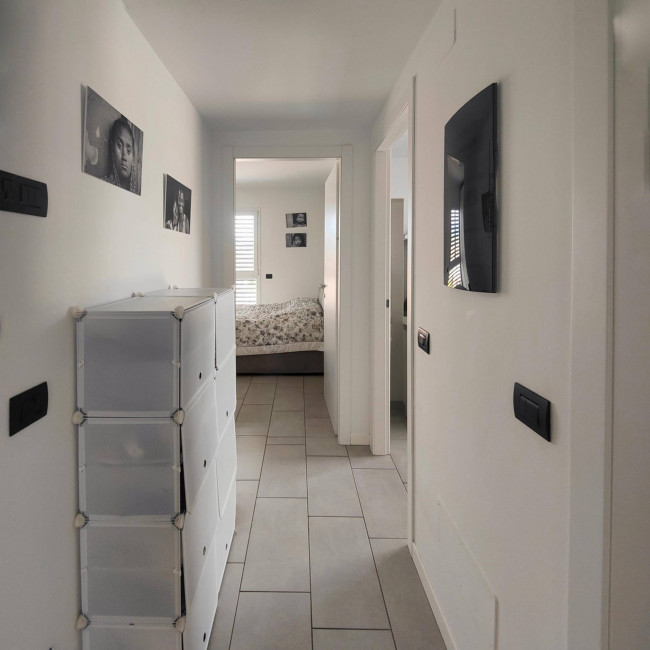 Appartamento in vendita a Uggiate con Ronago