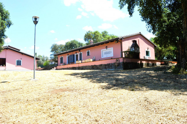 Villa in vendita a Aprilia (LT)