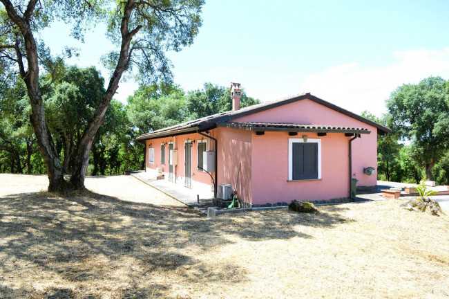 Villa in vendita a Aprilia (LT)