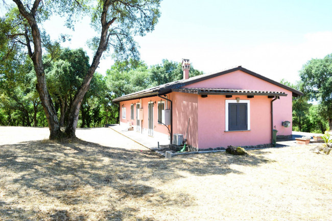 Villa in vendita a Aprilia (LT)