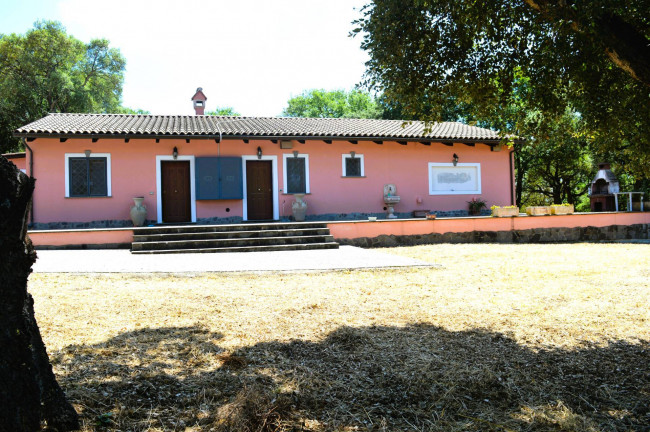 Villa in vendita a Aprilia (LT)