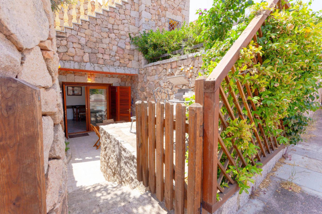 Appartamento in vendita a Loiri Porto San Paolo