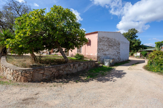 Villetta Caposchiera in vendita a Loiri Porto San Paolo