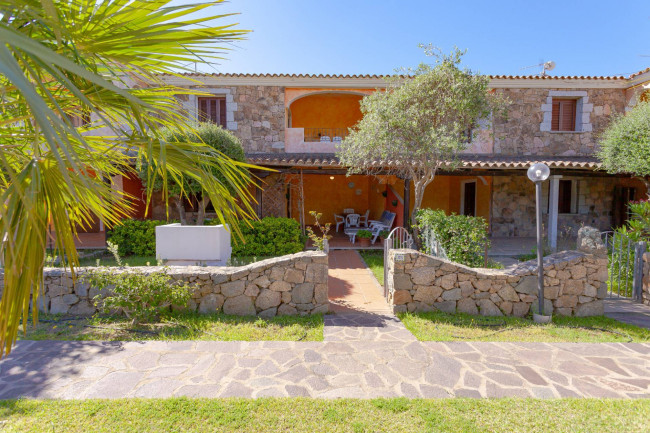 Appartamento in vendita a San Teodoro