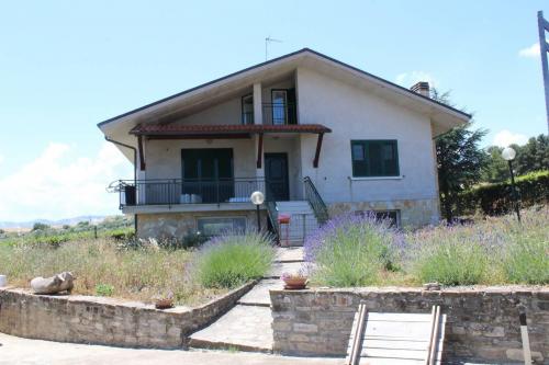 Villa in vendita a Montenero di Bisaccia