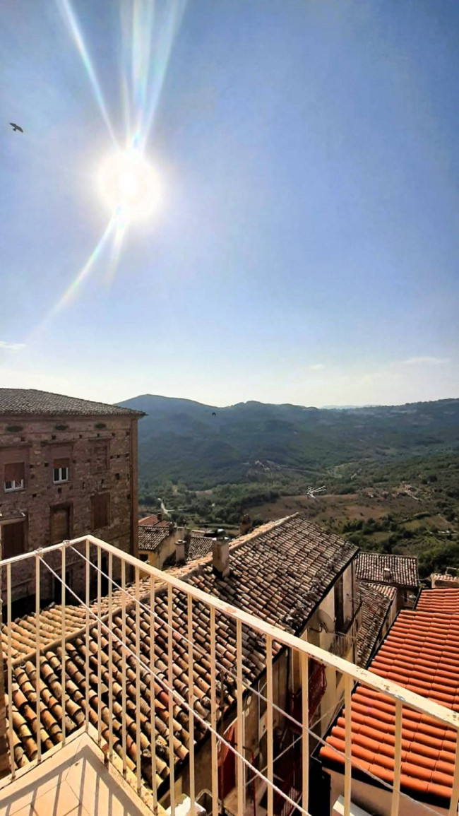 Porzione di fabbricato in vendita a San Buono