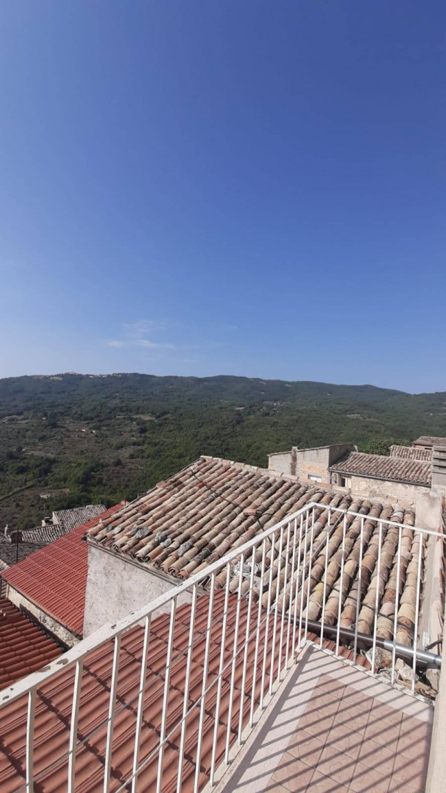 Porzione di fabbricato in vendita a San Buono