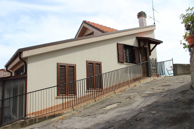 Casa singola in vendita a Liscia