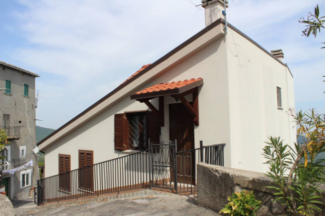 Casa singola in vendita a Liscia