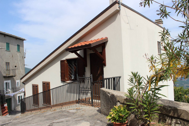 Casa singola in vendita a Liscia