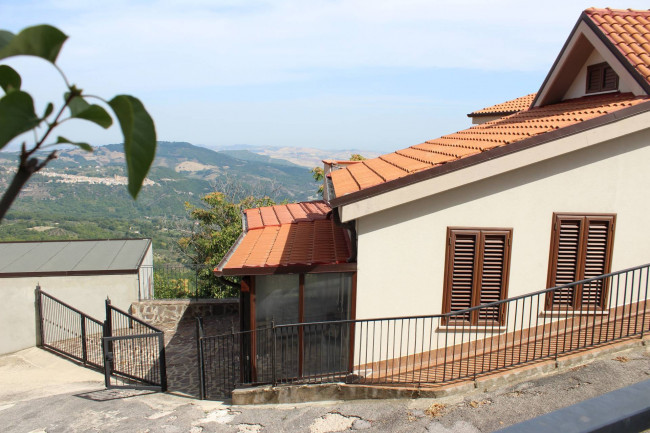 Casa singola in vendita a Liscia