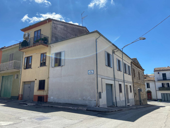 Casa singola in vendita a Furci
