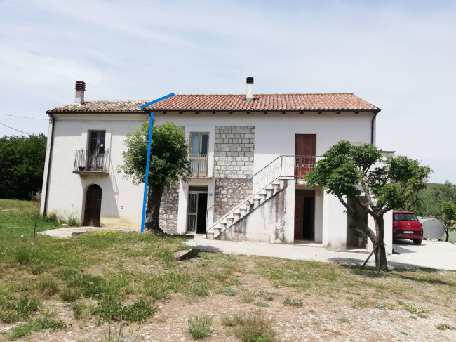 Casa singola in vendita a Gissi