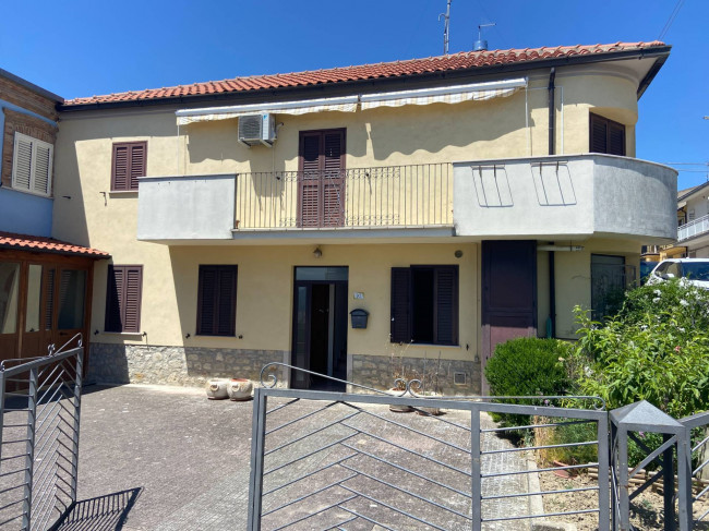 Villetta bifamiliare in vendita a Guilmi