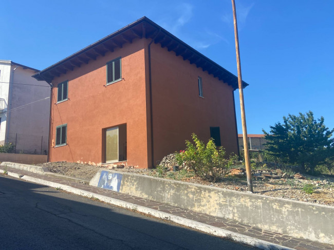 Villa in vendita a Furci