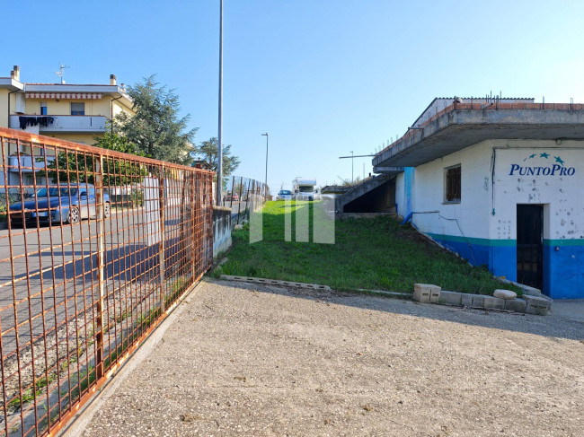 Casa indipendente in vendita a Mosciano Sant'angelo (TE)